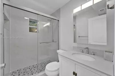 567 NE 63rd St #2, Miami, FL 33138 - Photo 10