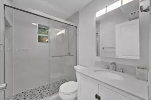 567 NE 63rd St, Miami, FL 33138 - Photo 10