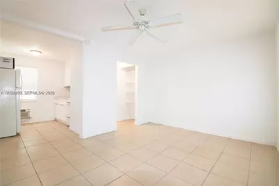 716 NE 8th St #2, Hallandale Beach, FL 33009 - Photo 2