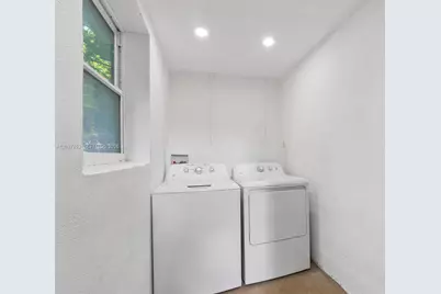 67 NW 51st St, Miami, FL 33127 - Photo 24