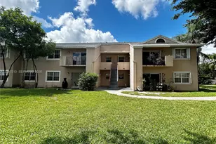 2151 NW 96th Terrace, Pembroke Pines, FL 33024 - Photo 24