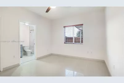 7230 NW 174 Ter #104, Hialeah, FL 33015 - Photo 10