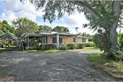 6851 Sunset Dr, South Miami, FL 33143 - Photo 1