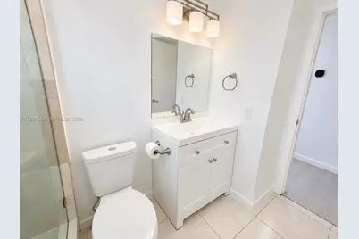 4570 NW 17th, Tamarac, FL 33309 - Photo 10