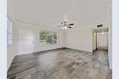 6510 SW 16th Ct, North Lauderdale, FL 33068 - Photo 4