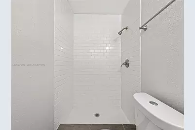 6510 SW 16th Ct, North Lauderdale, FL 33068 - Photo 20