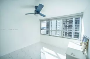 11 Island Ave, Miami Beach, FL 33139 - Photo 10
