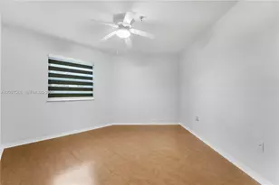 955 NW 82nd Ave, Miami, FL 33126 - Photo 30