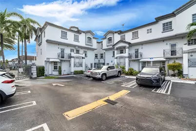 955 NW 82nd Ave #213-C, Miami, FL 33126 - Photo 2