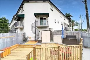 955 NW 82nd Ave, Miami, FL 33126 - Photo 38