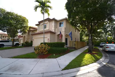 6804 NW 116th Ct, Doral, FL 33178 - Photo 2