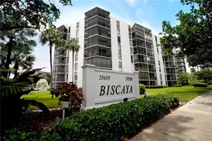 20500 W Country Club Dr, Aventura, FL 33180 - Photo 1
