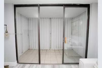 20500 W Country Club Dr #714, Aventura, FL 33180 - Photo 14