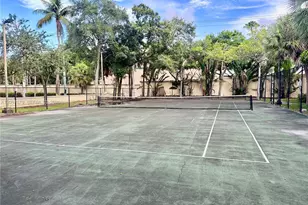 2550 SW 18th Terrace, Fort Lauderdale, FL 33315 - Photo 24