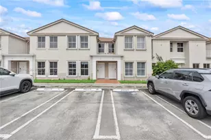 9187 Fontainebleau Blvd, Miami, FL 33172 - Photo 2