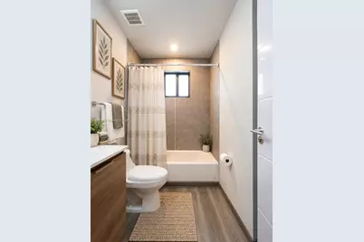 916 NW 8th St #1, Florida City, FL 33034 - Photo 16