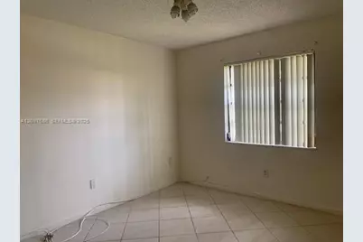 [Address not provided], Miami, FL 33175 - Photo 10