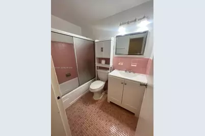 1471 NE 170th St #121A, North Miami Beach, FL 33162 - Photo 14