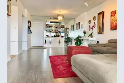 4001 Hillcrest Dr #PH6, Hollywood, FL 33021 - Photo 18