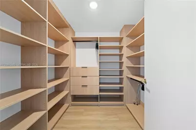 90 NE 32nd #527, Miami, FL 33137 - Photo 12