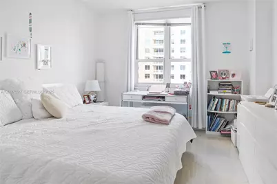 701 Brickell Key Blvd #2309, Miami, FL 33131 - Photo 8
