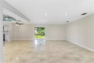 4801 SW 59th Terrace, Davie, FL 33314 - Photo 6