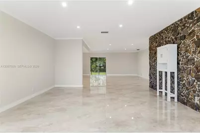 4801 SW 59th Ter, Davie, FL 33314 - Photo 8
