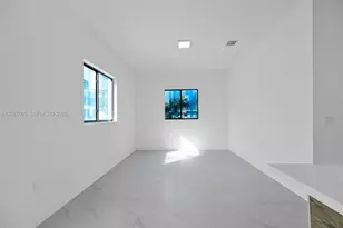 1397 NW 40th St, Miami, FL 33142 - Photo 14