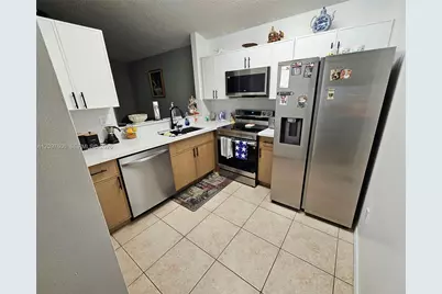 17818 SW 144th Ct, Miami, FL 33177 - Photo 12