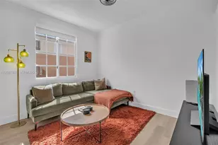 2921 NE 185th St (Remodeled), Aventura, FL 33180 - Photo 22