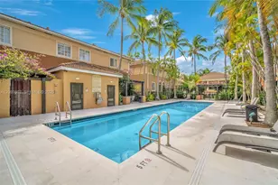 2921 NE 185th St (Remodeled), Aventura, FL 33180 - Photo 34