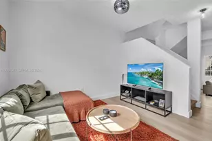 2921 NE 185th St (Remodeled), Aventura, FL 33180 - Photo 12
