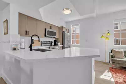 2921 NE 185th St (Remodeled) #1203, Aventura, FL 33180 - Photo 4