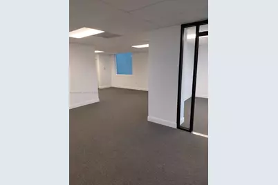 1800 SW 1st Ave #407, Miami, FL 33129 - Photo 4