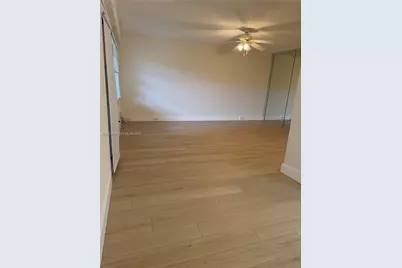 100 SW 132nd Way #304K, Pembroke Pines, FL 33027 - Photo 6
