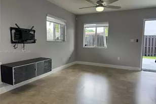 8245 NW 6th Terrace, Miami, FL 33126 - Photo 4