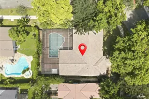 16500 E Stonehaven Rd, Miami Lakes, FL 33014 - Photo 24