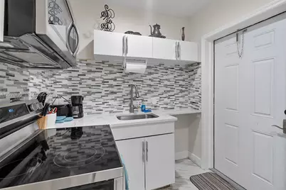 2040 E Hillsboro Blvd #C, Deerfield Beach, FL 33441 - Photo 8
