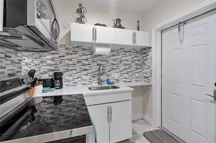 2040 E Hillsboro Blvd, Deerfield Beach, FL 33441 - Photo 8