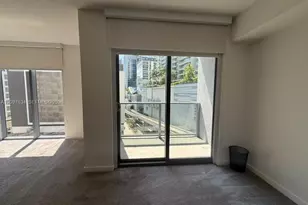31 SE 6th St, Miami, FL 33131 - Photo 20