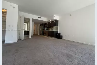 31 SE 6th St #1103, Miami, FL 33131 - Photo 18