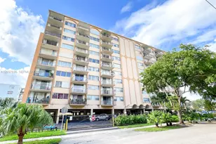 1470 NE 125th Terrace, North Miami, FL 33161 - Photo 2