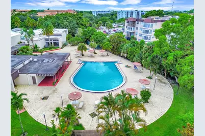 1681 NW 70th Ave #205, Plantation, FL 33313 - Photo 16