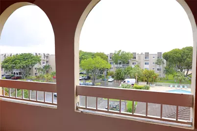 7815 Camino Real #I-414, Miami, FL 33143 - Photo 8