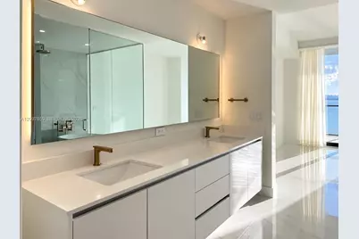 700 NE 24th St #1204, Miami, FL 33137 - Photo 8