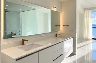 700 NE 24th St, Miami, FL 33137 - Photo 8