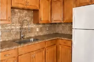 4707 NW 7th St, Miami, FL 33126 - Photo 2
