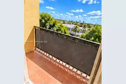 4707 NW 7th St #402-8, Miami, FL 33126 - Photo 6