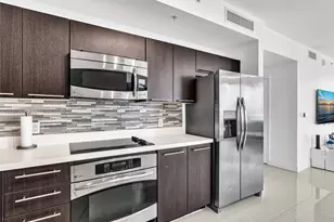 90 SW 3rd St, Miami, FL 33130 - Photo 30