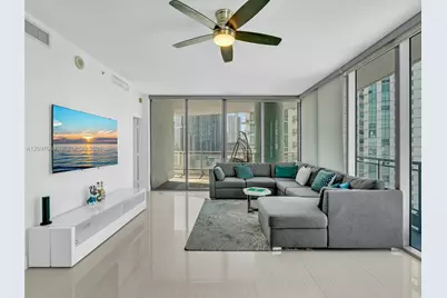 90 SW 3rd St #2013, Miami, FL 33130 - Photo 10